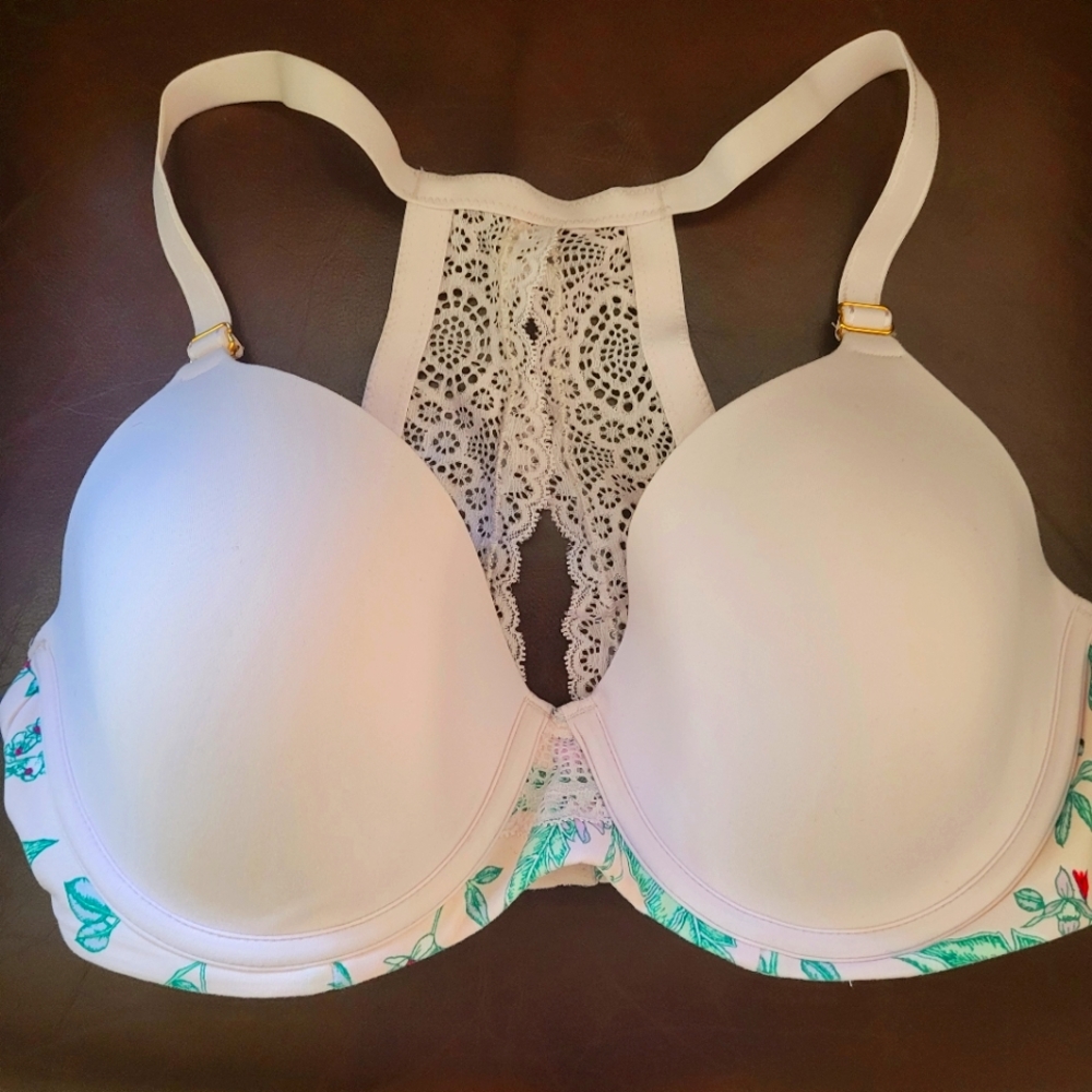 Victoria's Secret Deep Plunge Light pink and floral Size 36 D.